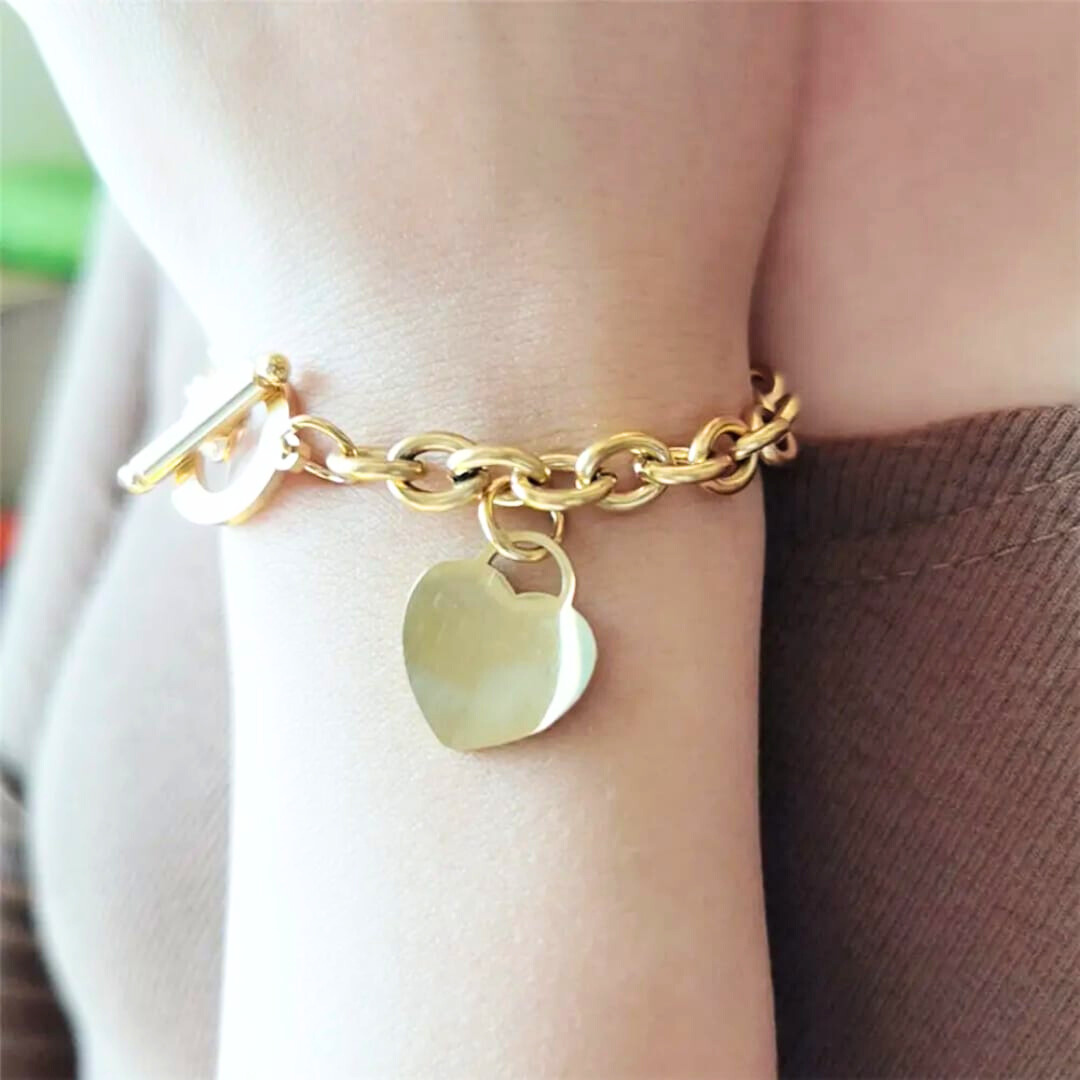 Heart Charm Chain Bracelet – Classic Elegance in Gold & Silver