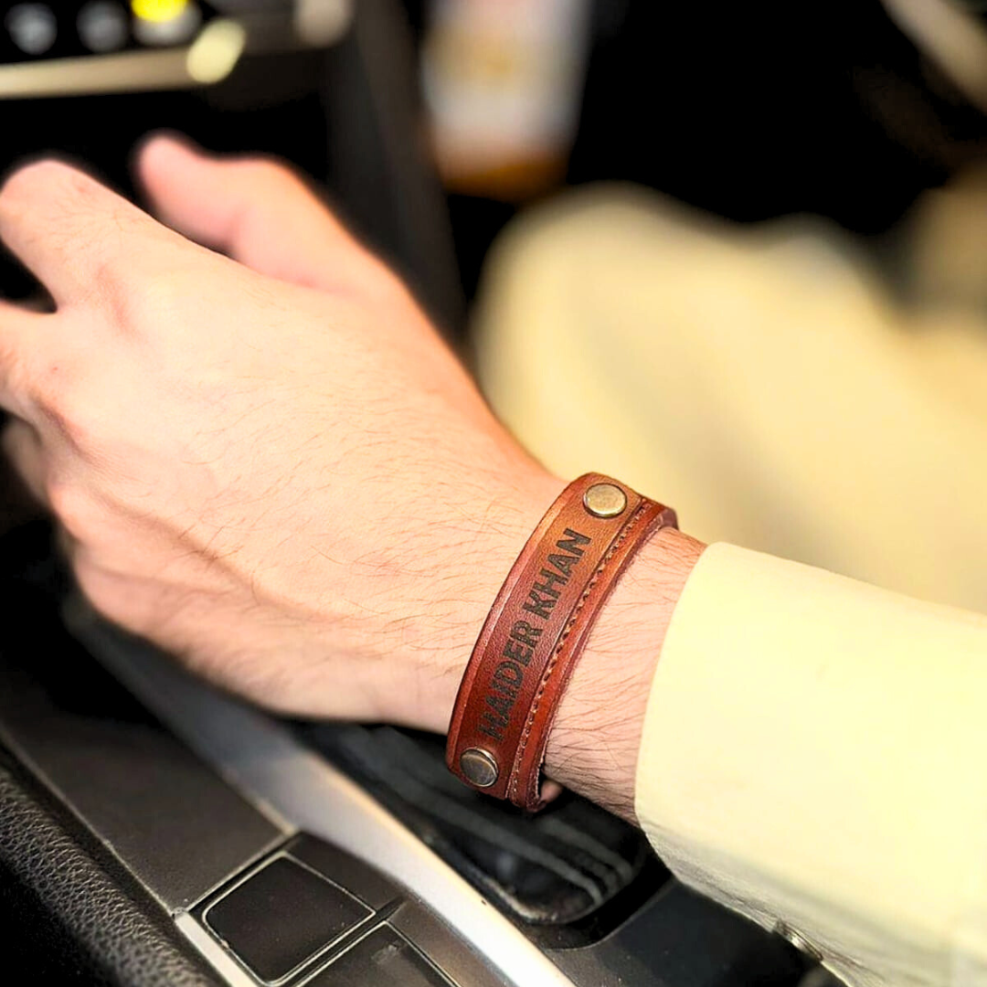 Custom Engraved Leather Band – Premium Cowhide Bracelet for Everyday Style